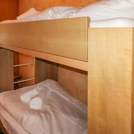Platanes A1 By Interhome Apartamento *